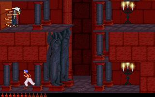 Screenshot - Guard on the spikes